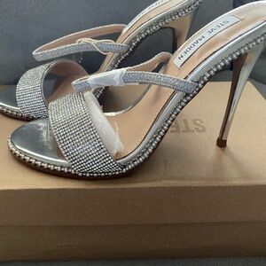 Steve Madden Glittering Silver Heels, “Glammer-R”, Women’s Sz 7.5